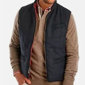 NWT JOHNNIE-O SILAS REVERSIBLE QUILTED VEST IN WAKE SZ SMALL